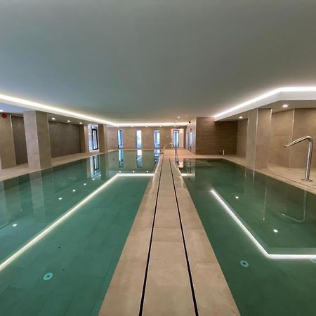 Modern Apartment With Spa And Pool Gibraltar Exterior foto